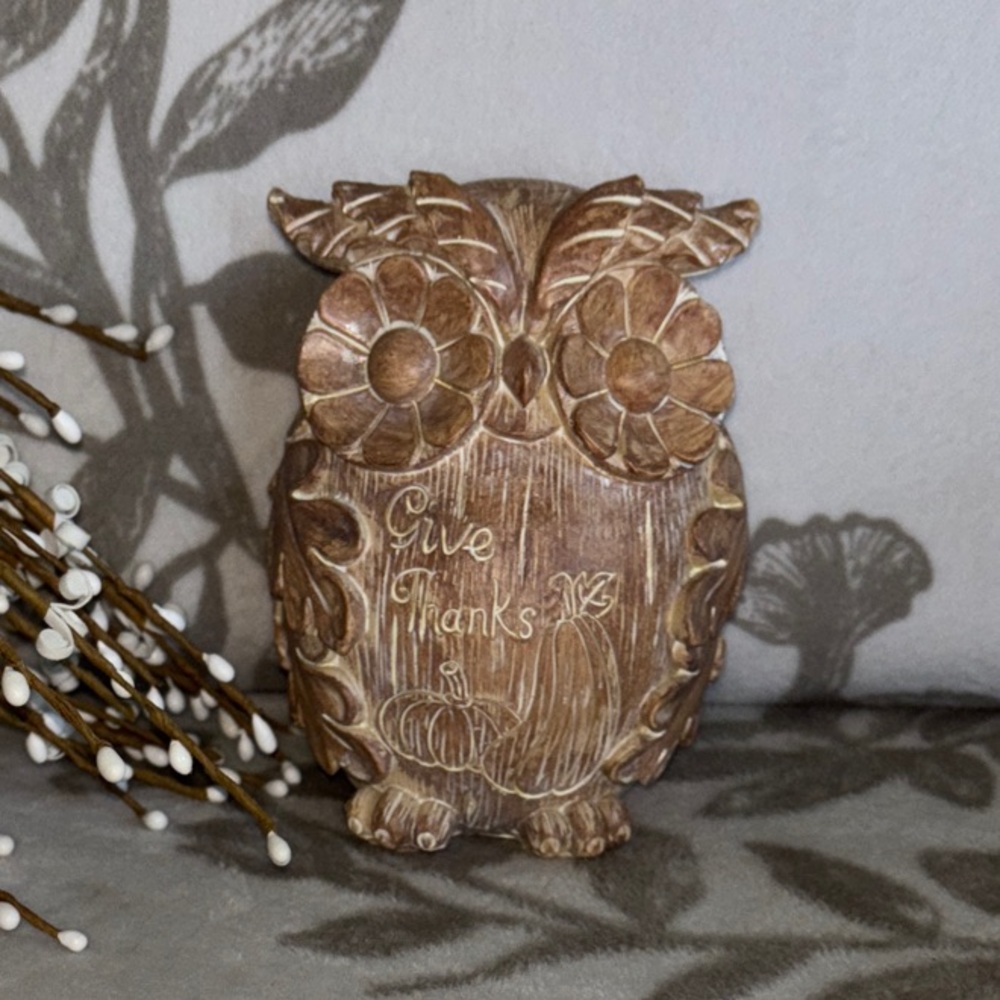 Charming Brown Owl Decor Figurine